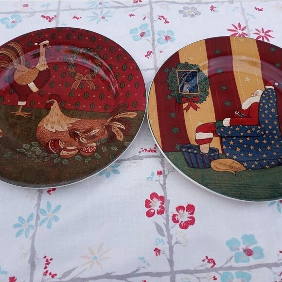 Lot Of 2 Sakura Oneida Warren Kimble Holiday Cheer Chickens Santa Sleeping Salat - Picture 8 of 9